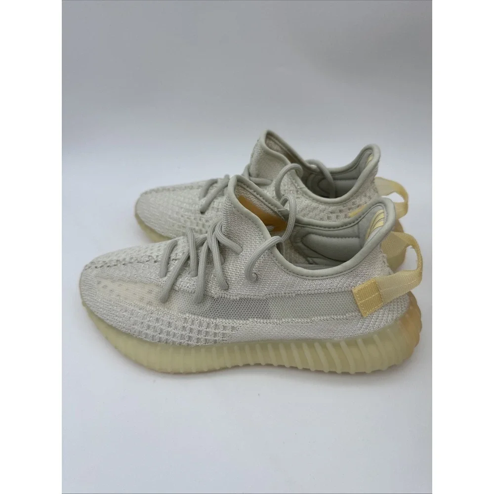 Size 8‎ - Yeezy Boost 350 V2 Light - Brand New
